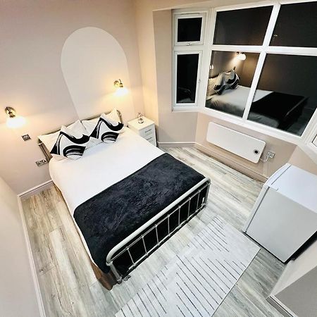 London Crescent House Top Location Ensuites Rooms Great Value Londres Exterior foto