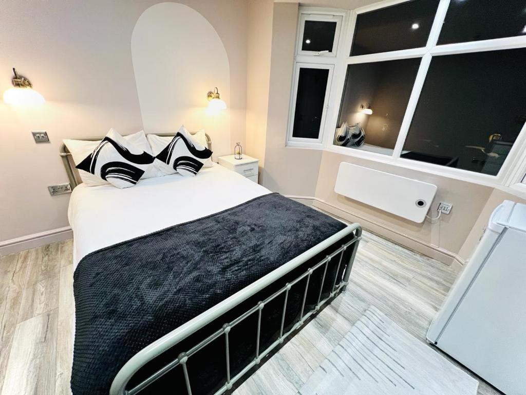 London Crescent House Top Location Ensuites Rooms Great Value Londres Exterior foto