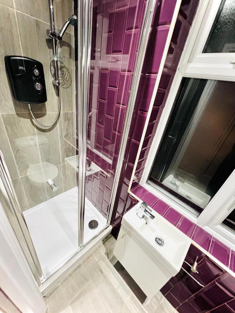 London Crescent House Top Location Ensuites Rooms Great Value Londres Exterior foto