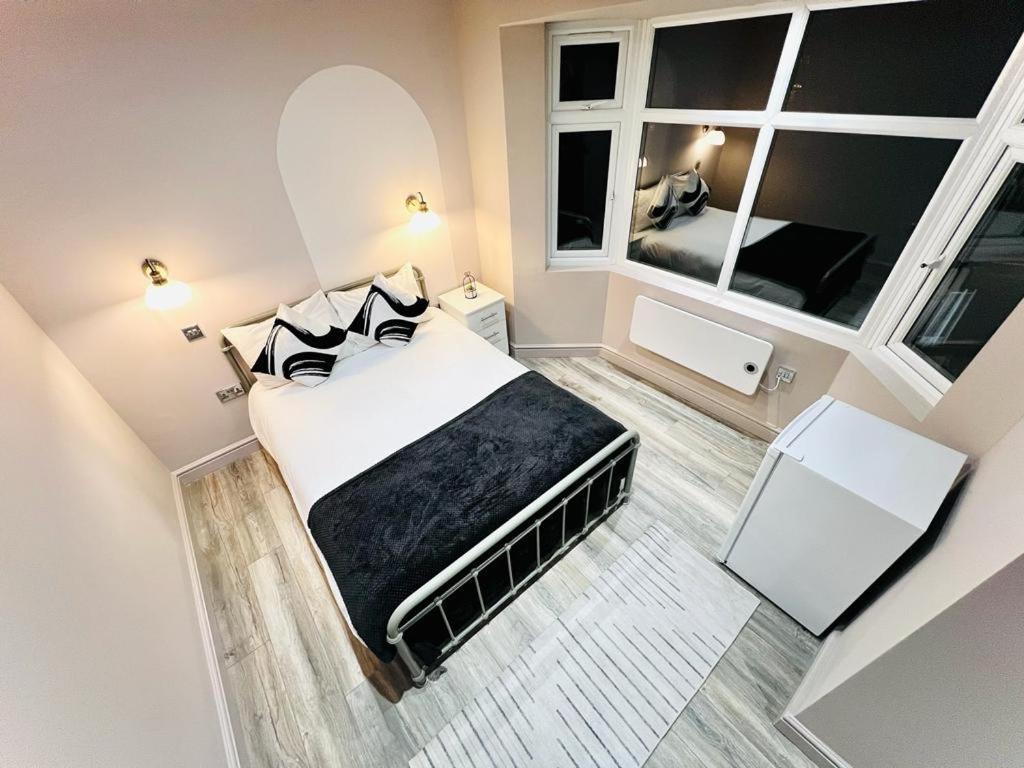 London Crescent House Top Location Ensuites Rooms Great Value Londres Exterior foto